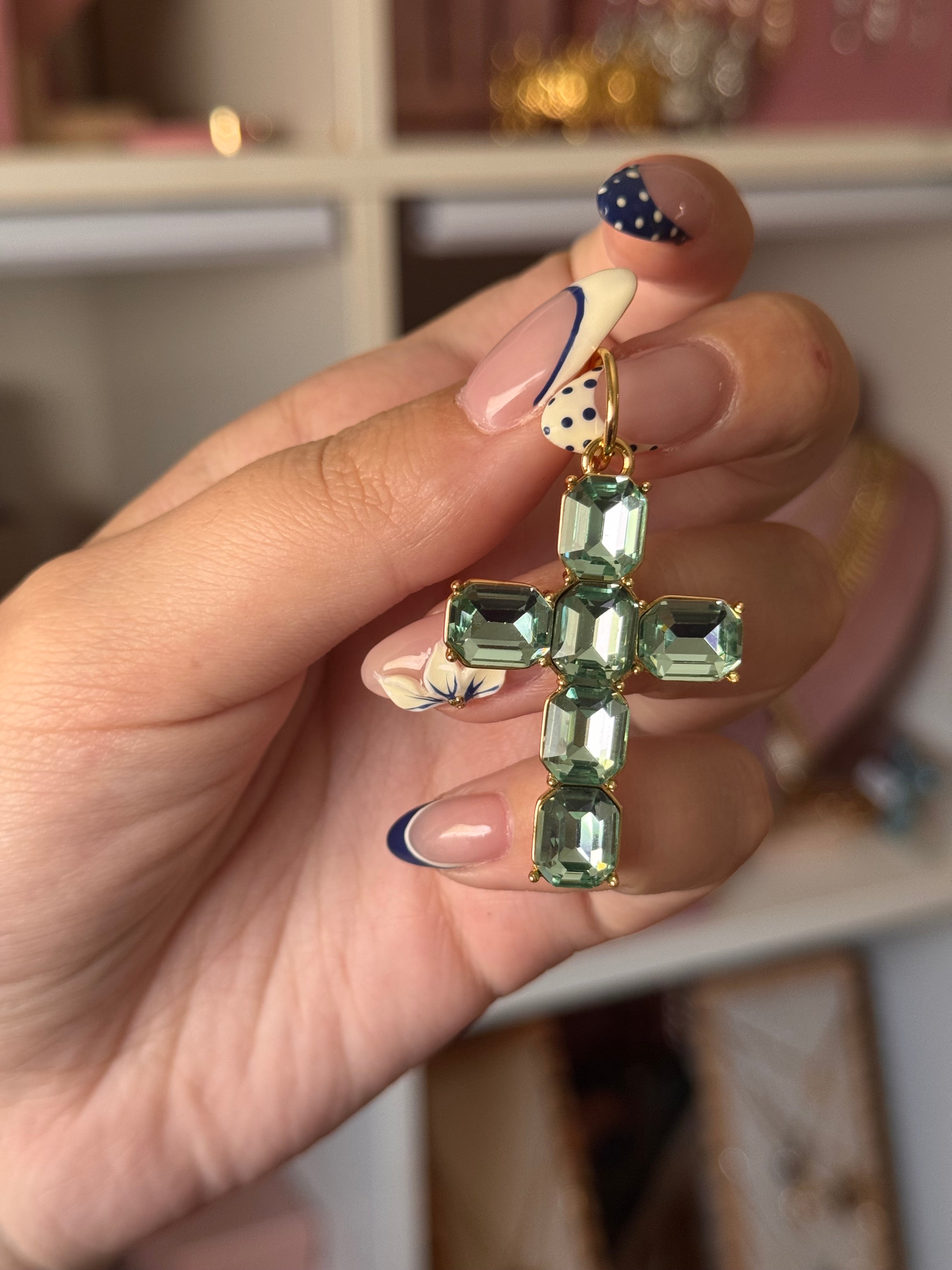 DIJE CRUZ VERDE AQUA