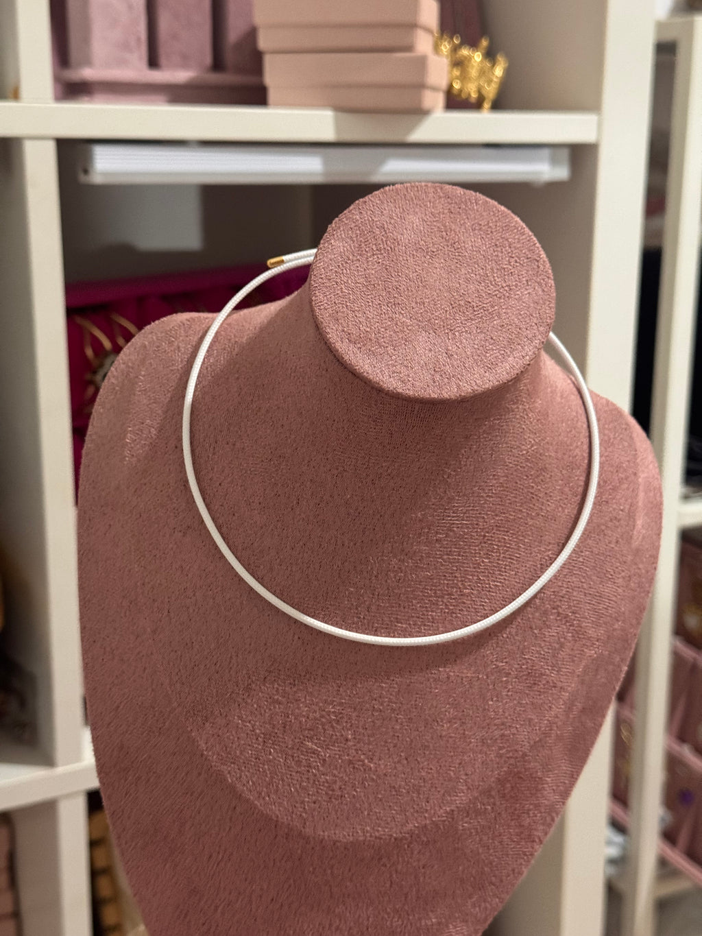 COLLAR INFINITE BLANCO