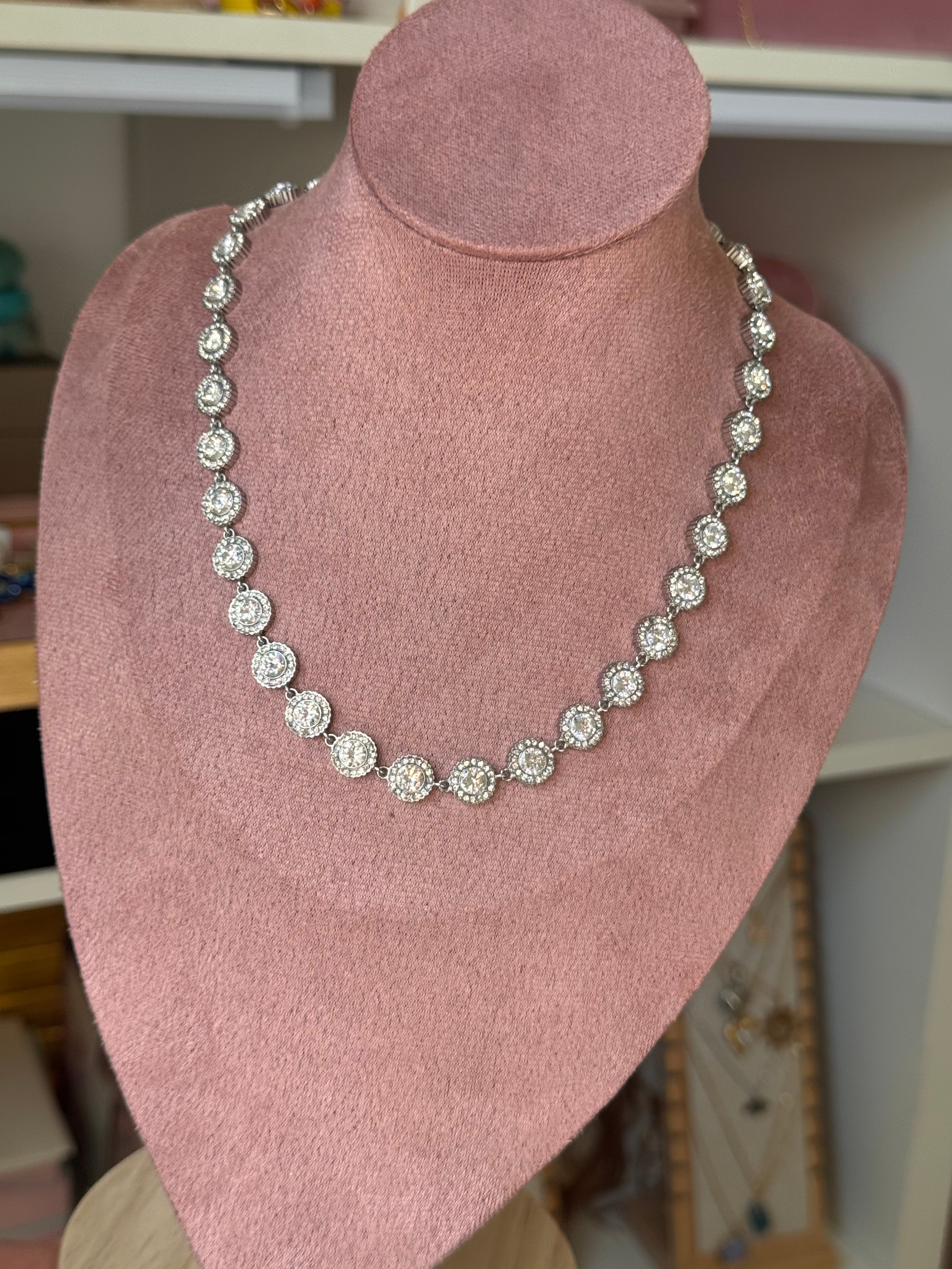 COLLAR PRINCESA SILVER