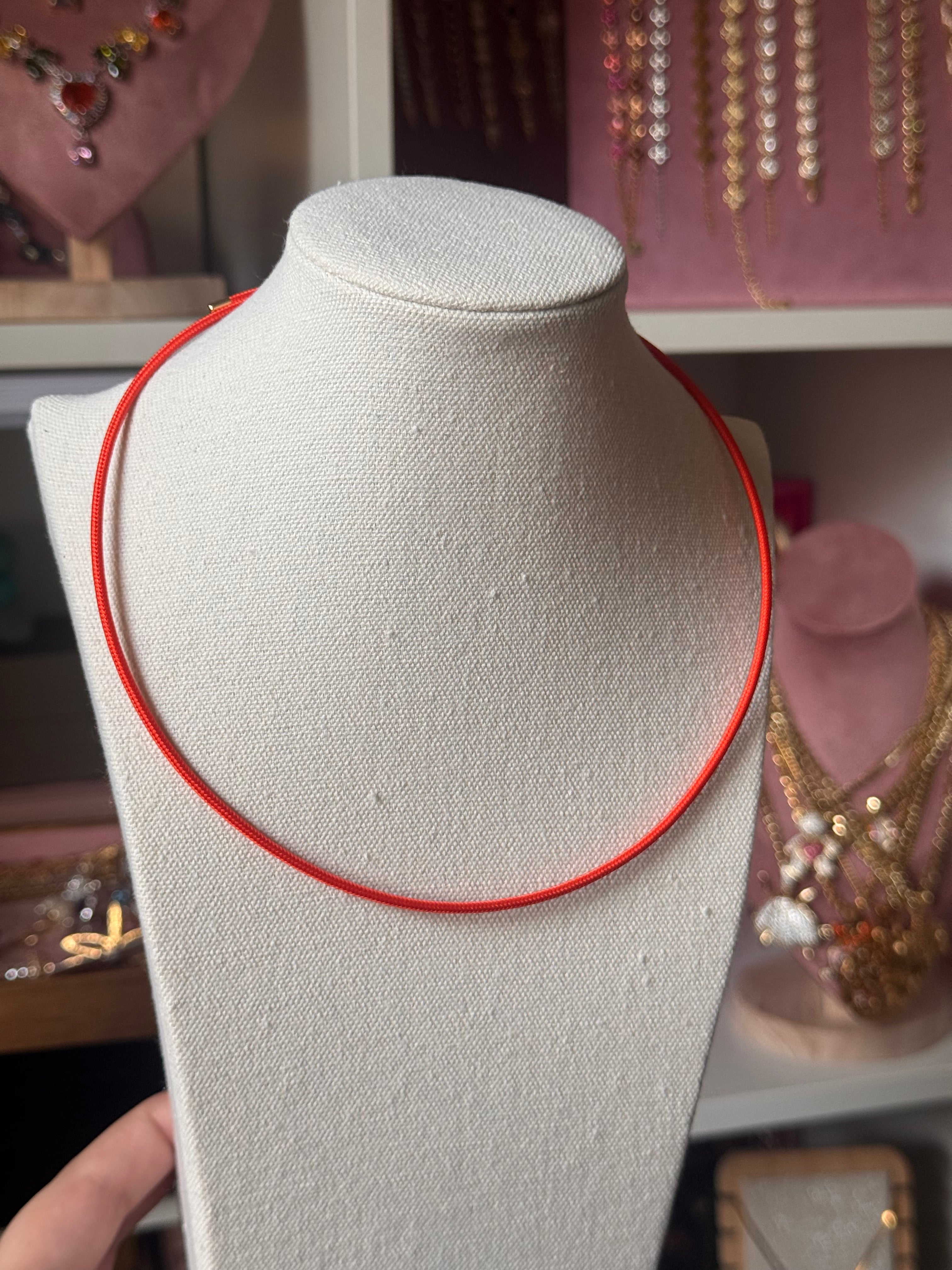 COLLAR INFINITE ROJO