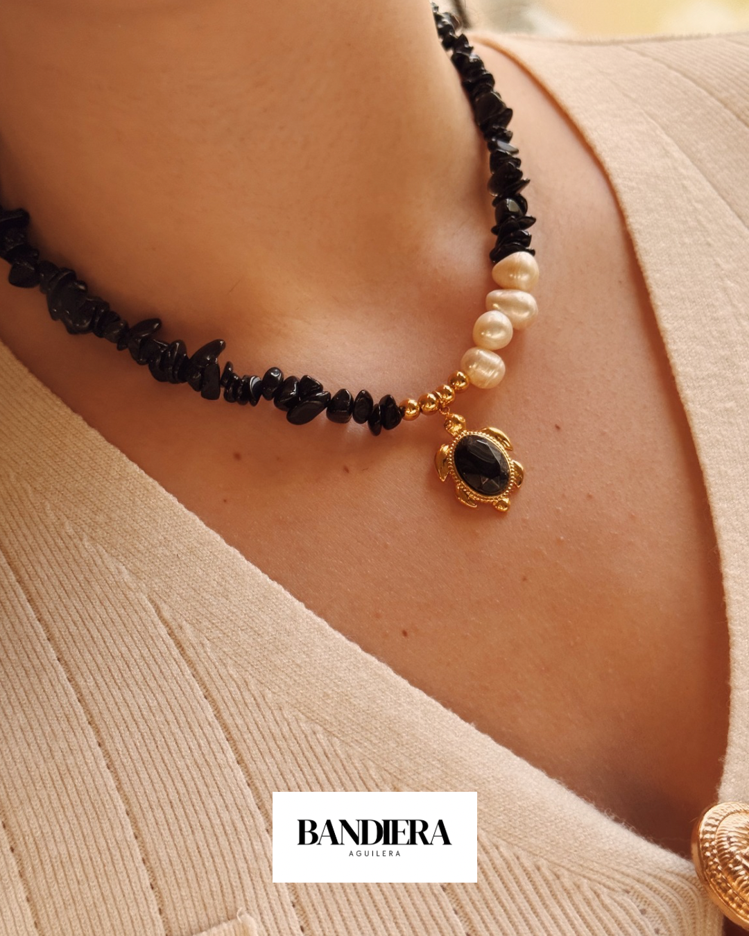 COLLAR CAPARAZÓN ESTELAR