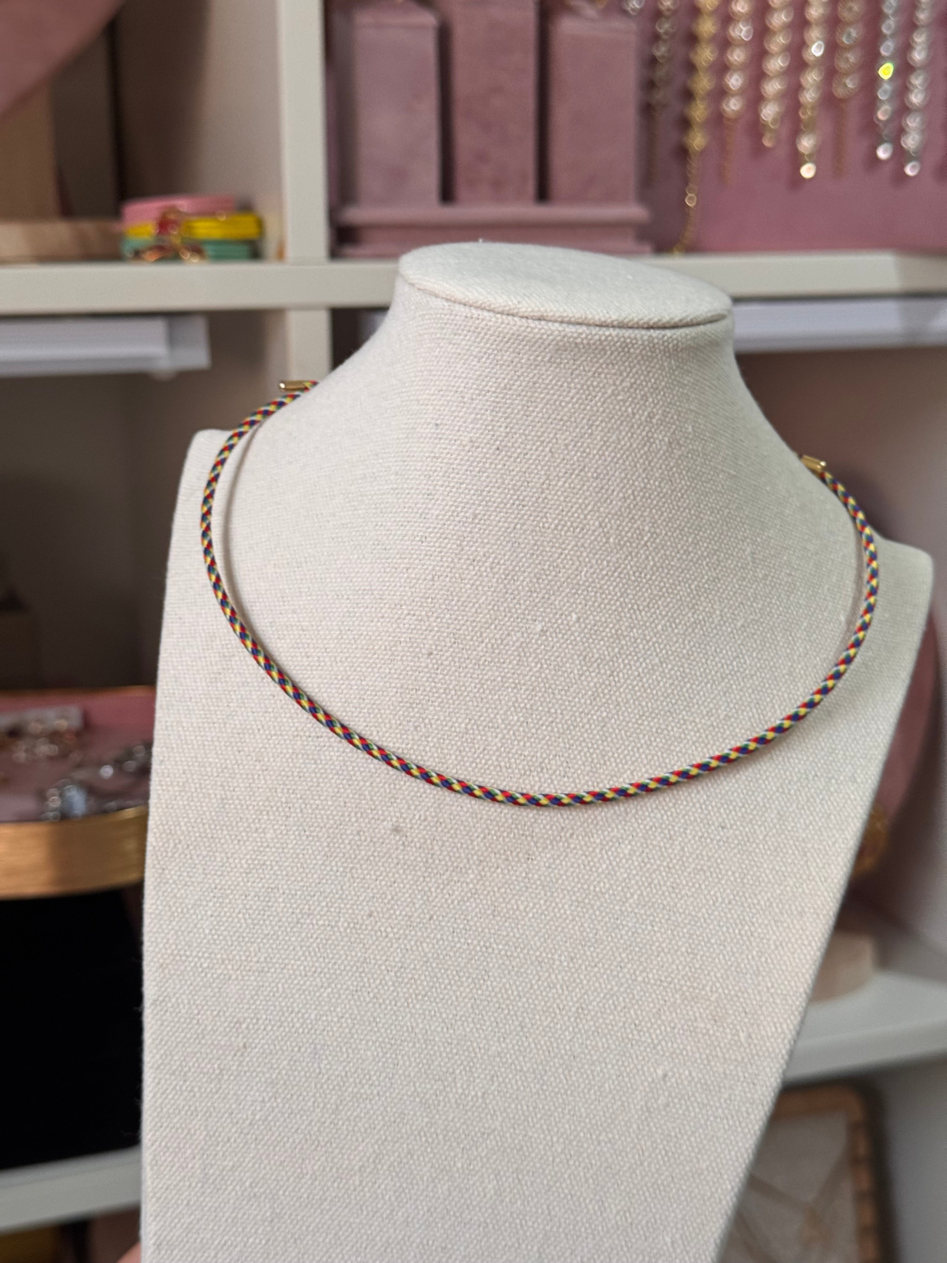 COLLAR INFINITE COLORES