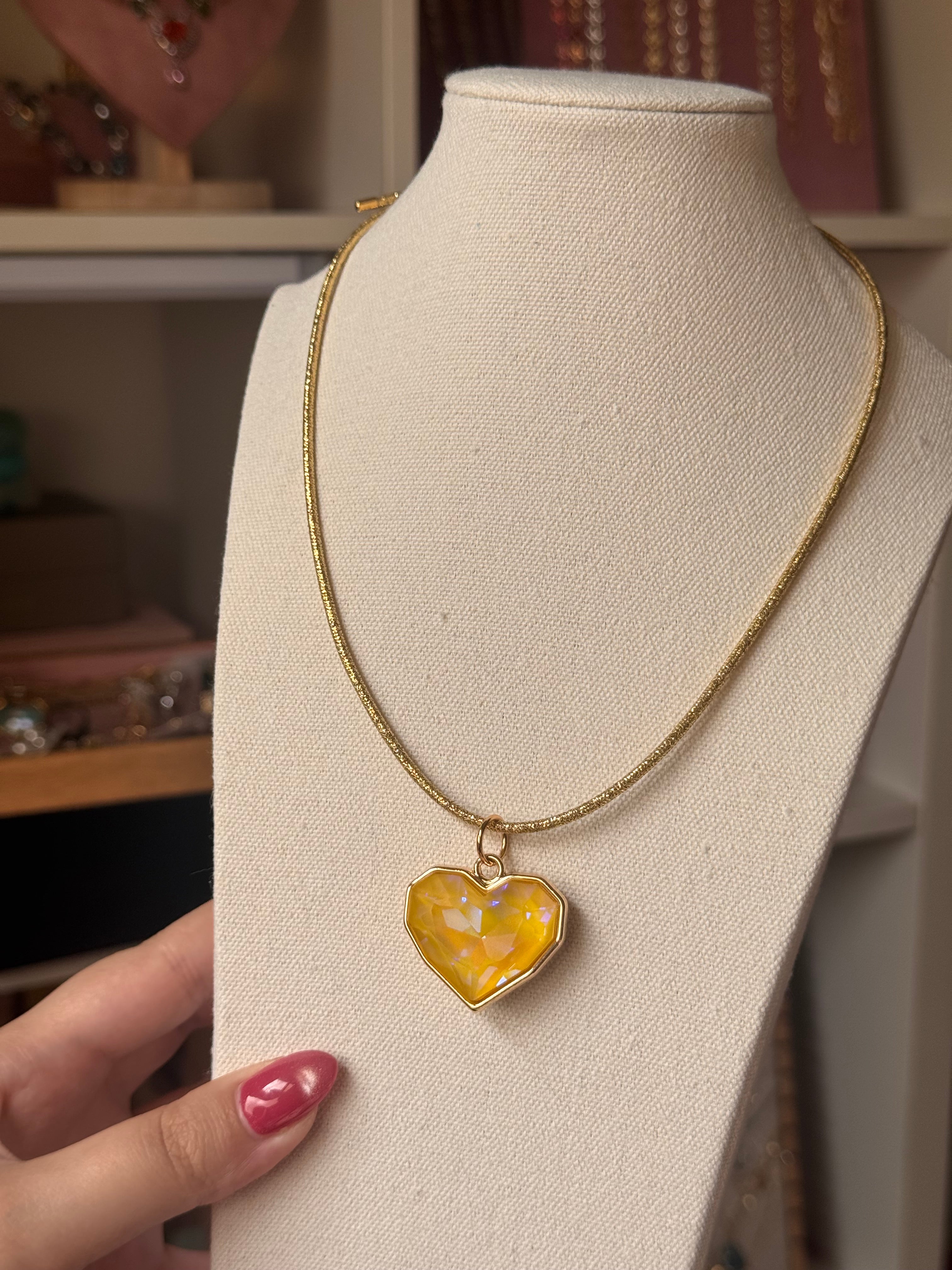 DIJE HEARTS AMARILLO