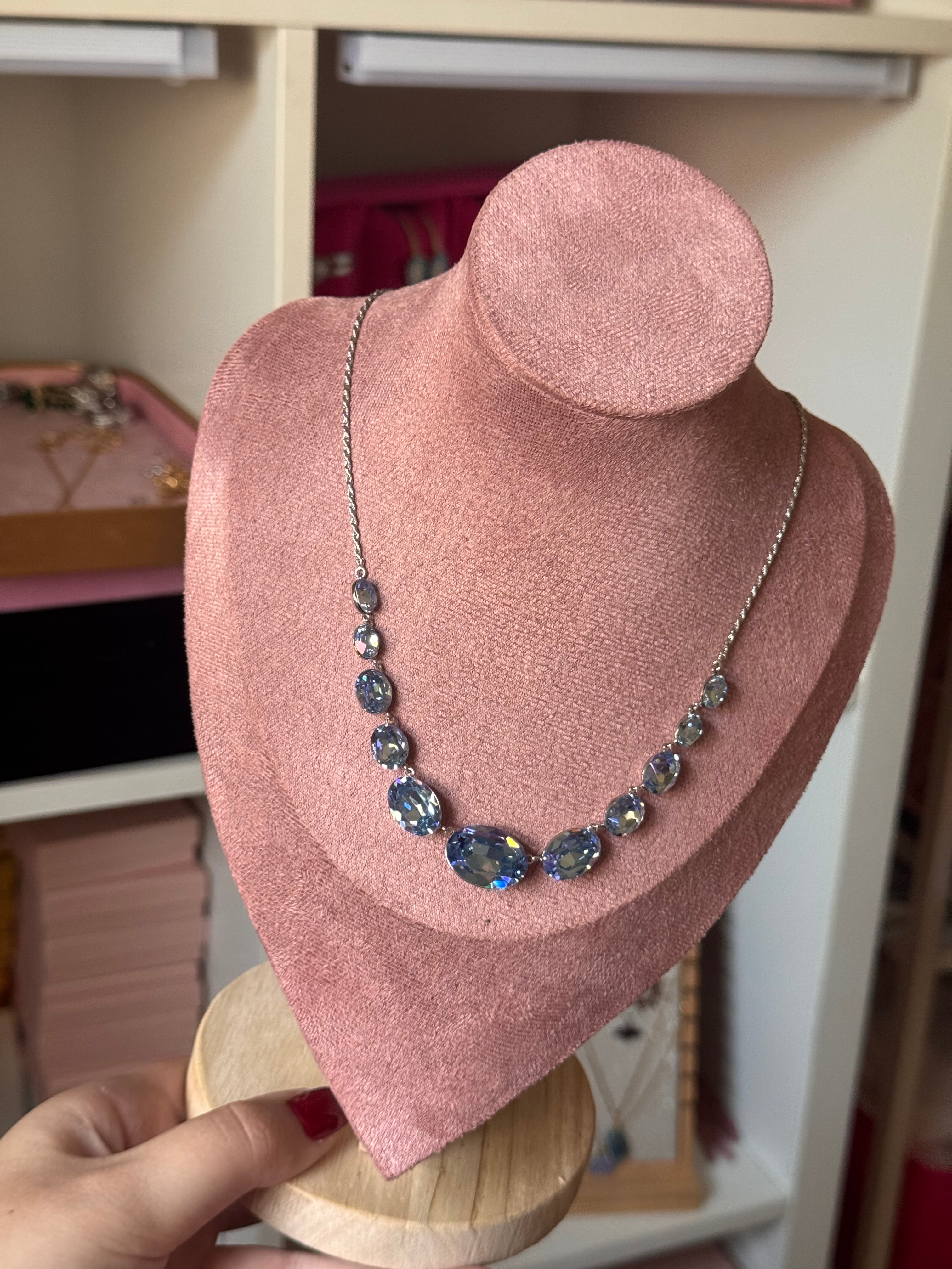 COLLAR CISNE AZUL