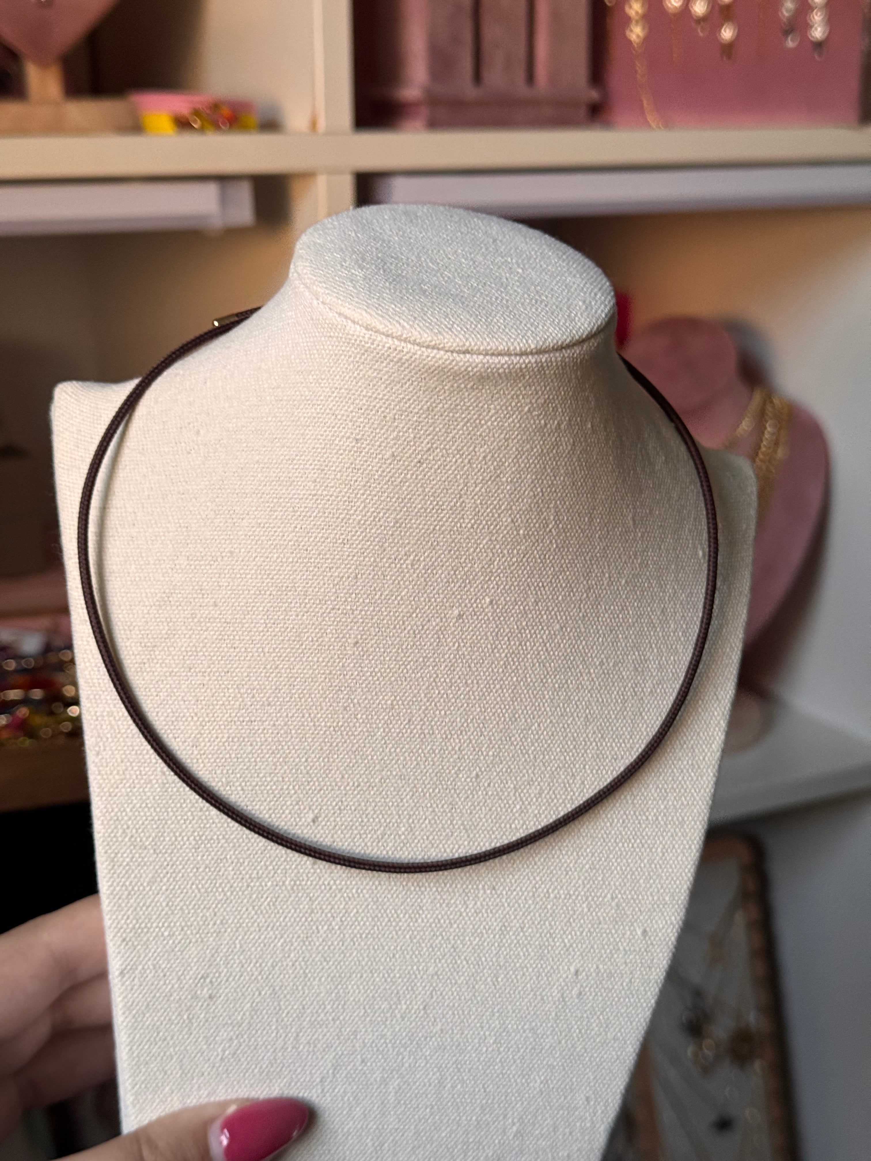 COLLAR INFINITE MARRÓN