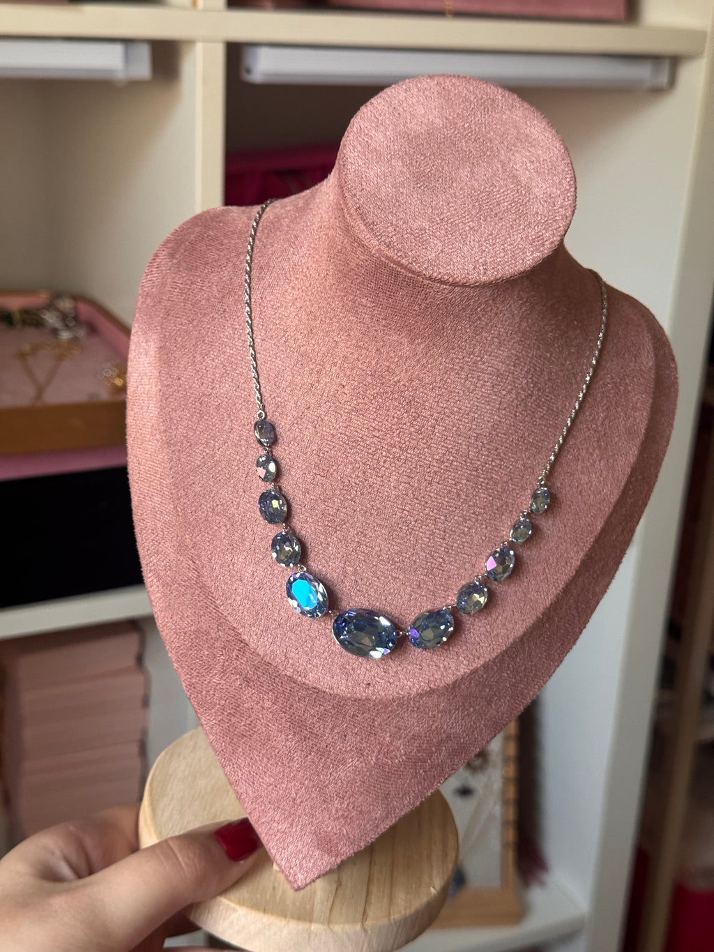 COLLAR CISNE AZUL