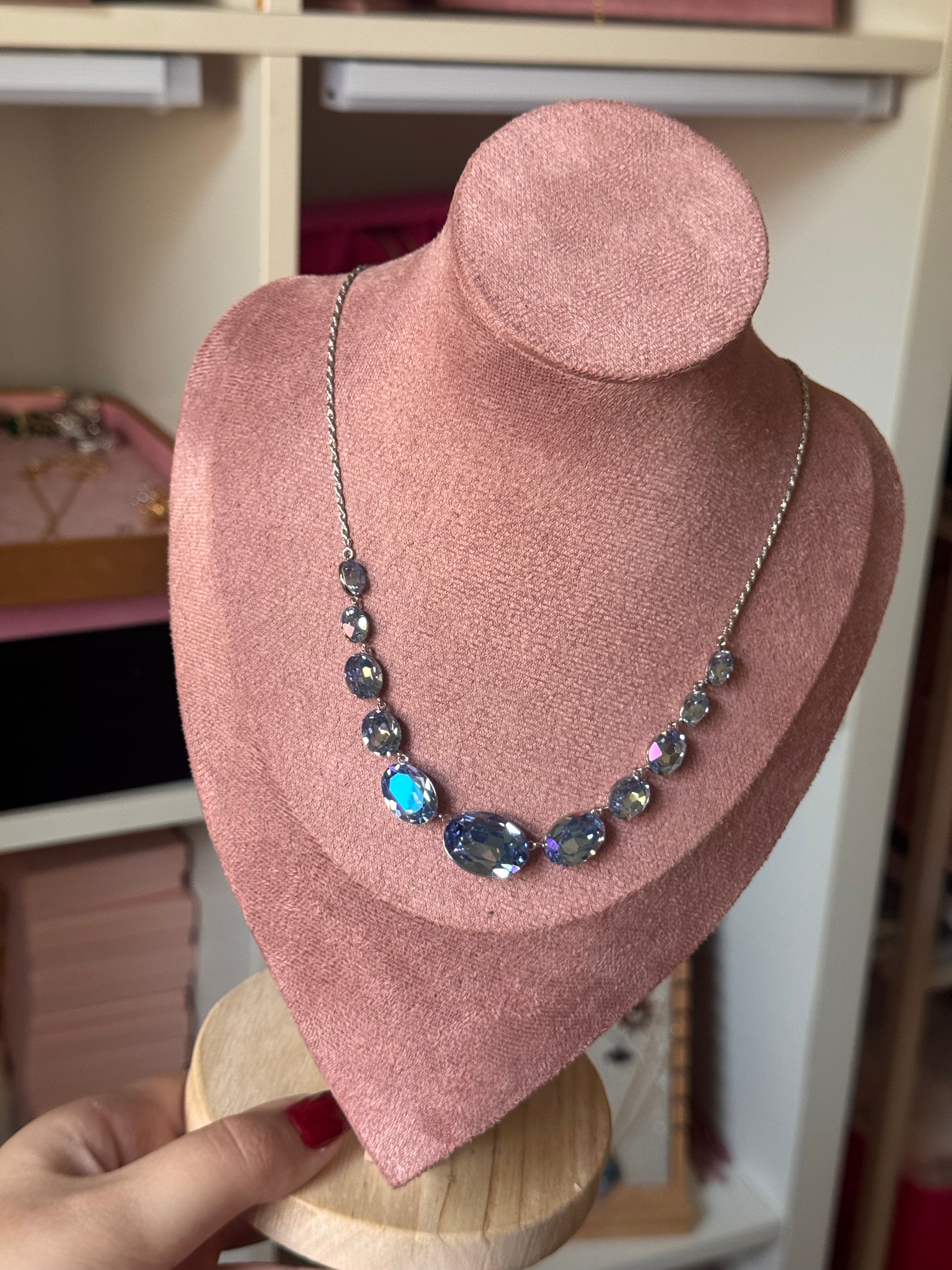 COLLAR CISNE AZUL
