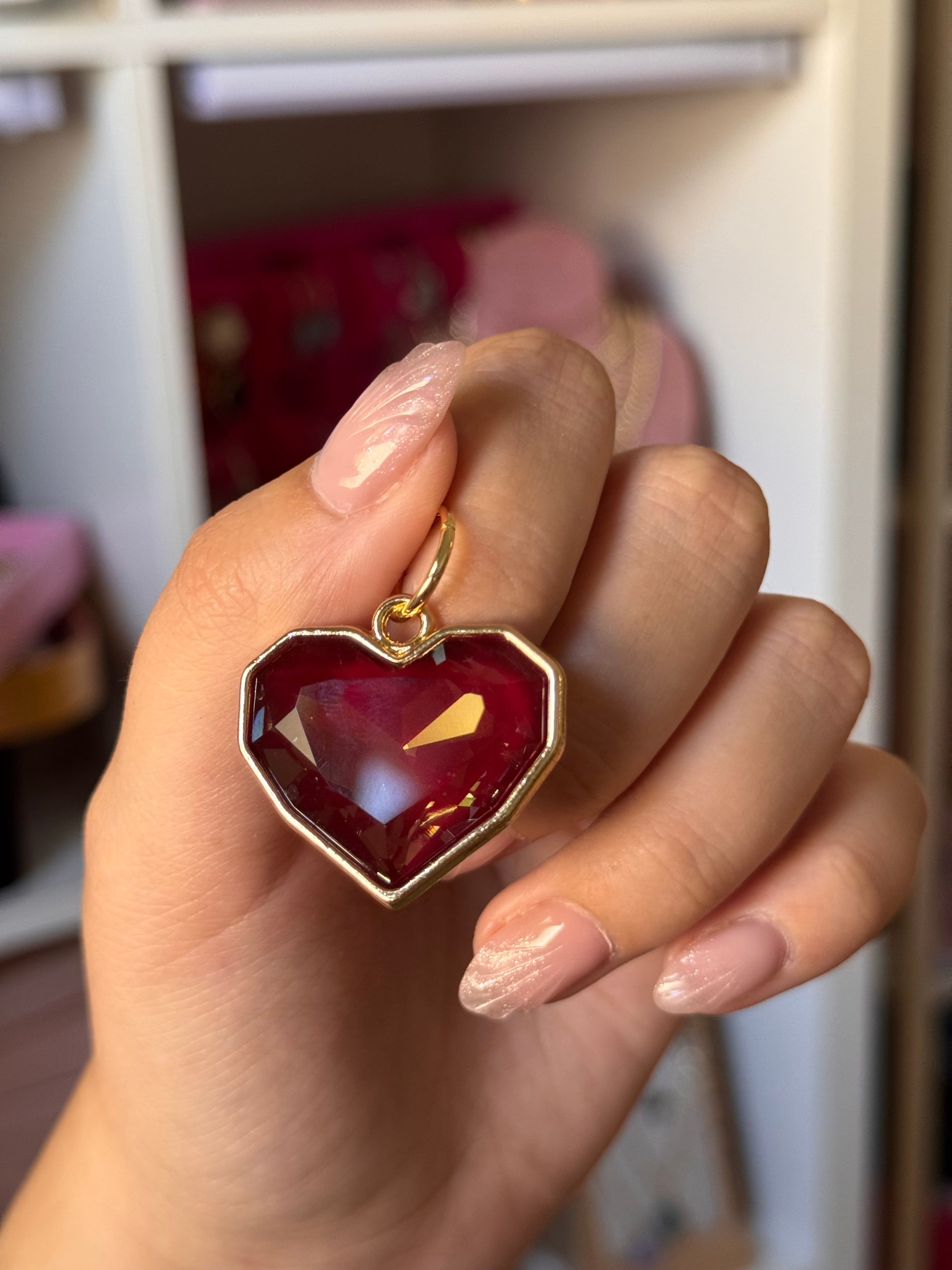 DIJE HEARTS ROJO OSCURO