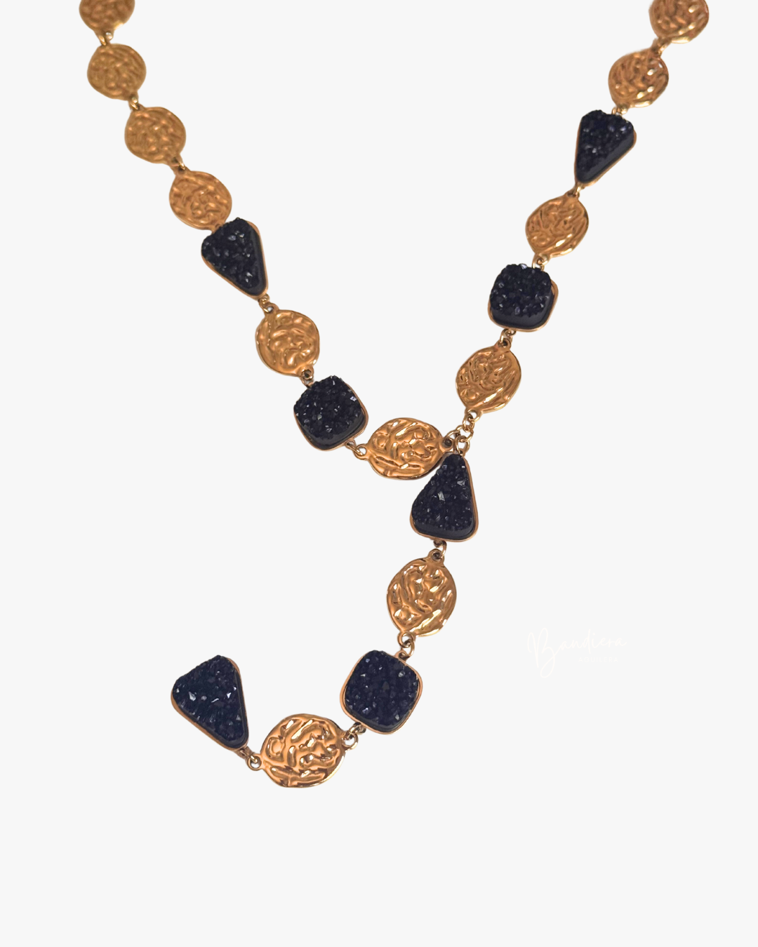 COLLAR BLACK